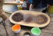 verschiedene Grade der Kaffeeröstung auf der Kaffeeplantage