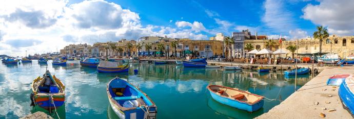 Hafen und Boote von Marsaxlokk Sehenswürdigkeit Malta