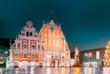Schwarzhäupterhaus am Rathausplatz von Riga
