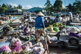 Schwimmender Markt Phong Dien