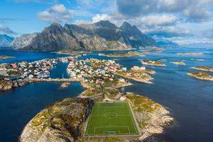 Henningsvær 