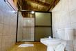 Toilette und Dusche