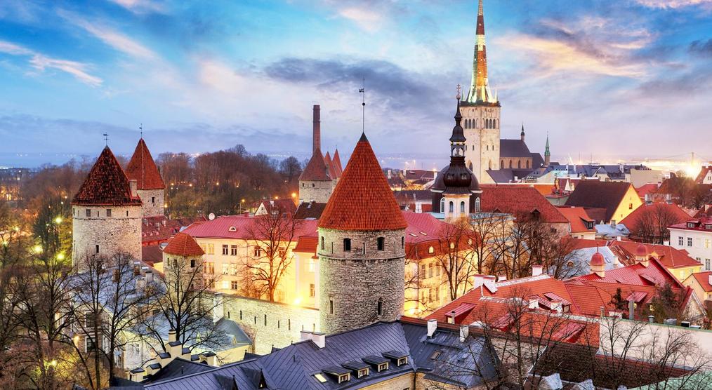 Domberg Toompea bei den Tallinn Reisen
