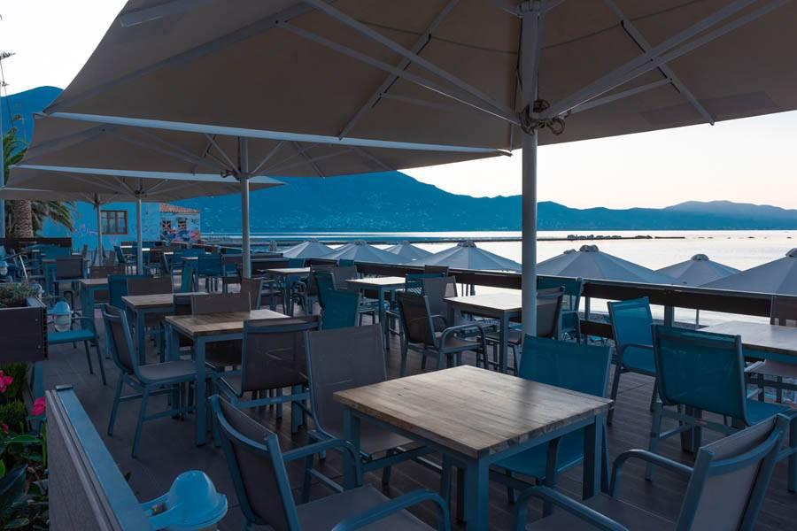 Terrasse der Strandbar