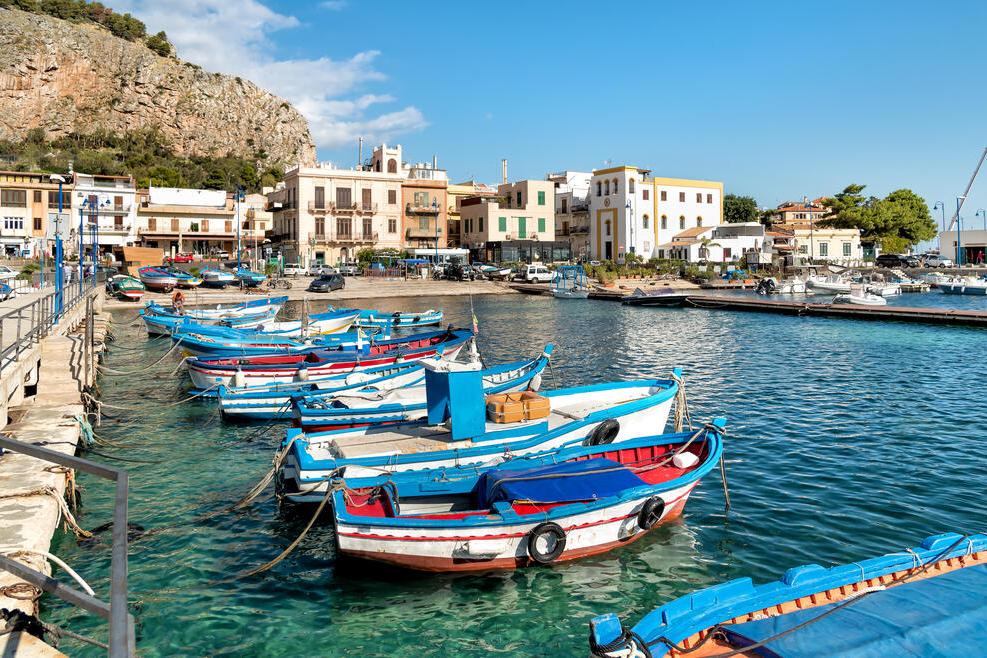 Hafen von Mondello