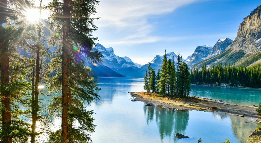 Maligne Lake im Jasper National Park, Kanada