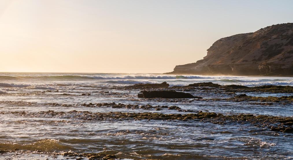 Strand in Taghazout bei einer Marokko Rundreise mit Baden