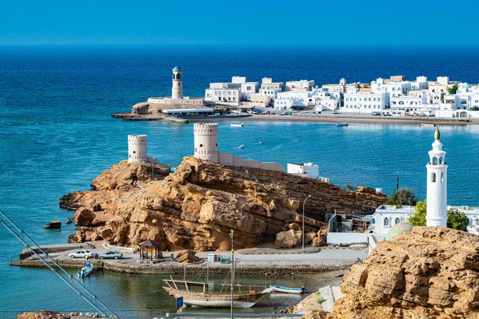 Die Hafenstadt Sur im Oman