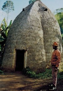typische Hütte des Volkes der Dorze in Äthiopien