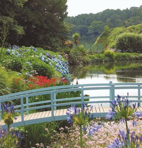 Fluss und Gartenanlage Cornwall