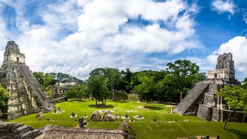 Tikal, Maya Tempel