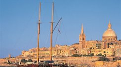 Boot vor der Küste, Malta