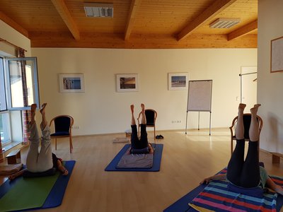 Ruegen_Yoga_in_Juliusruh während Corona