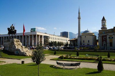 Tirana Skanderbeg, Albanien