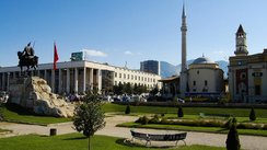 Tirana Skanderbeg, Albanien