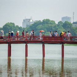 Brücke über einen Fluss, Vietnam