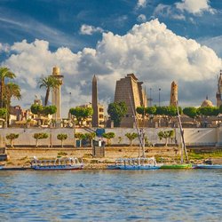 Boote am Nil in Luxor,  Ägypten