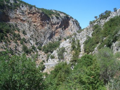 Taygetos Wanderung Abstieg, Griechenland