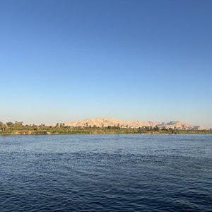 Ausblick auf die Landschaft am Nil