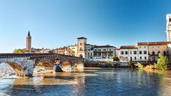 Venetien Verona Ponte Pietra, Italien