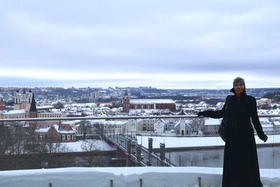 Litauen Reiseleiterin Renata_verschneite Stadtkulisse von Kaunas