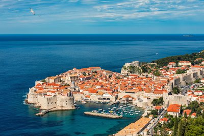 Die Altstadt von Dubrovnik am Meer