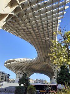 Andalusien: Metropol Parasol in Sevilla