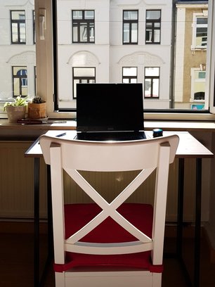 Sonne tanken im Home Office Sonne tanken im Home Office
