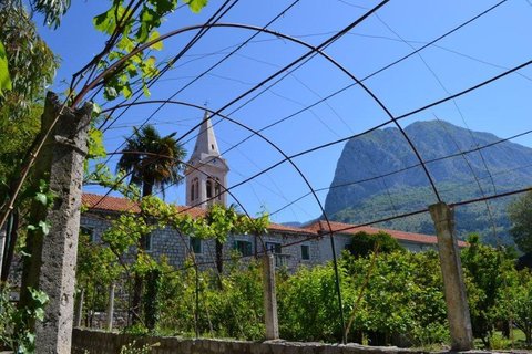 Dalmatien_Franziskanerkloster_Franjevacki_Samostan_Aussenansicht