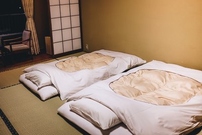 Matratze auf Tatami-Matte