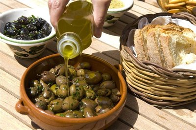 Oliven und Brot, Malta