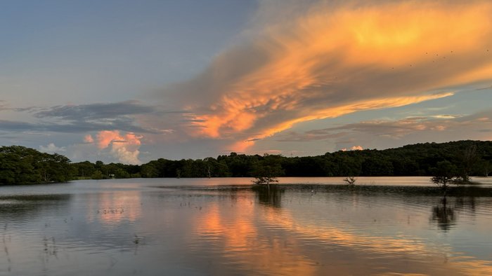 Sonnenuntergang in Kaudulla Nationalpark Sonnenuntergang in Kaudulla Nationalpark