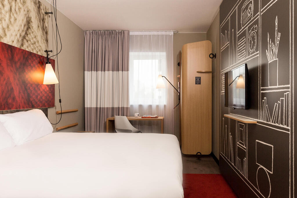 Doppelbettzimmer