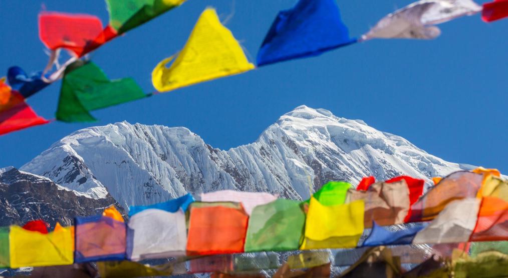 Tibetanische Flaggen im Himalaya