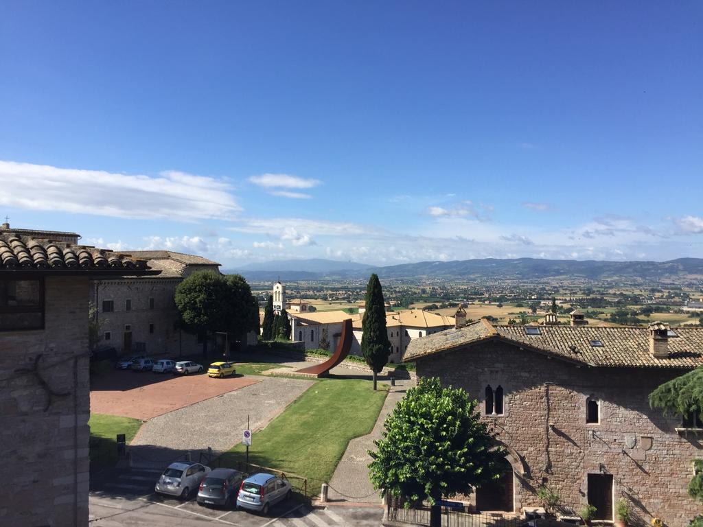Blick über Assisi