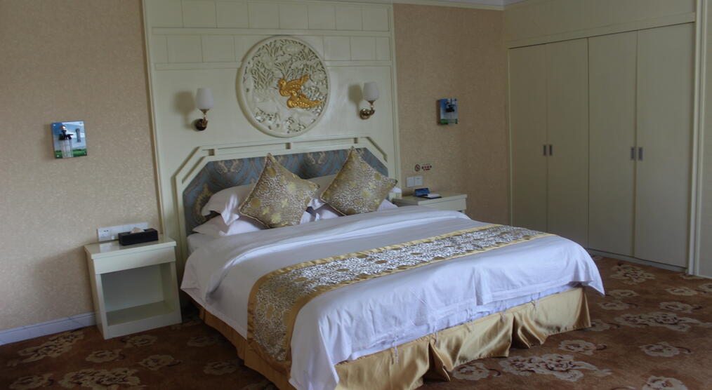 Doppelbettzimmer Yarlung Hotel 