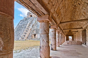 Maya-Ruinen-Komplex Uxmal