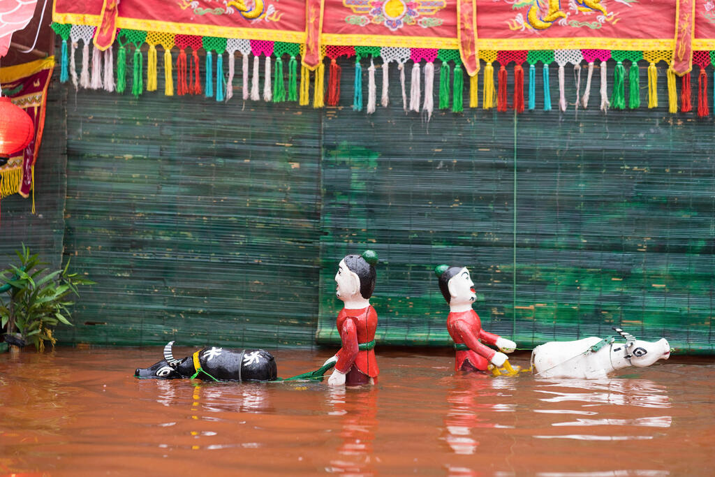 Wasserpuppenshow
