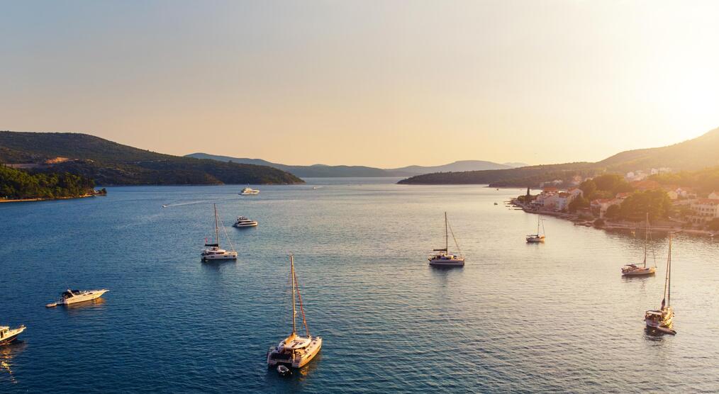 Blick auf Hafen in Slano während einer Kroatien Reise