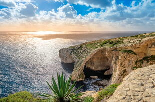 Sonnenuntergang mit Blick auf Blaue Grotte Sehenswürdigkeit Malta