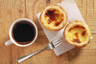 Espresso und Pastel de Nata