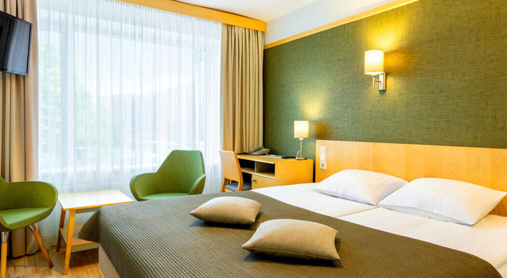 Doppelbettzimmer