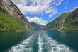 Fährenfahrt im Geirangerfjord