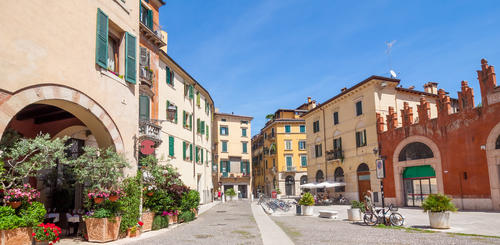 Mailand und Verona Höhepunkte mit SKR Reisen entdecken