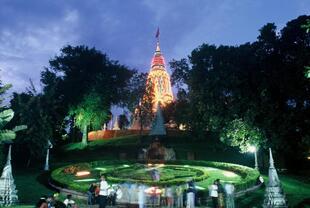 Wat Phnom bei Nacht 