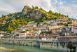 Weiße Häuser in Berat