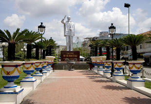 Ho Chi Minh Statue in Can Tho