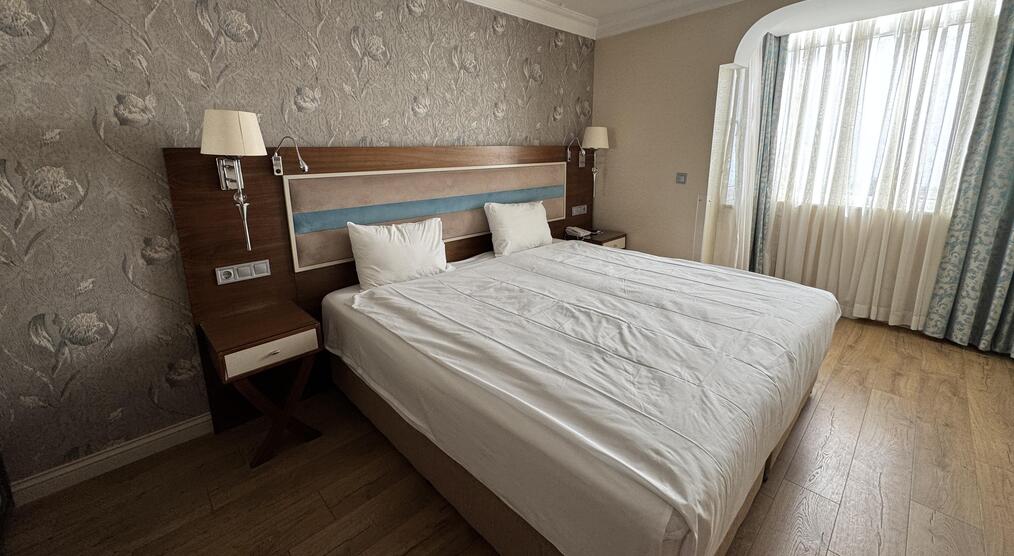 Zimmer mit Doppelbett