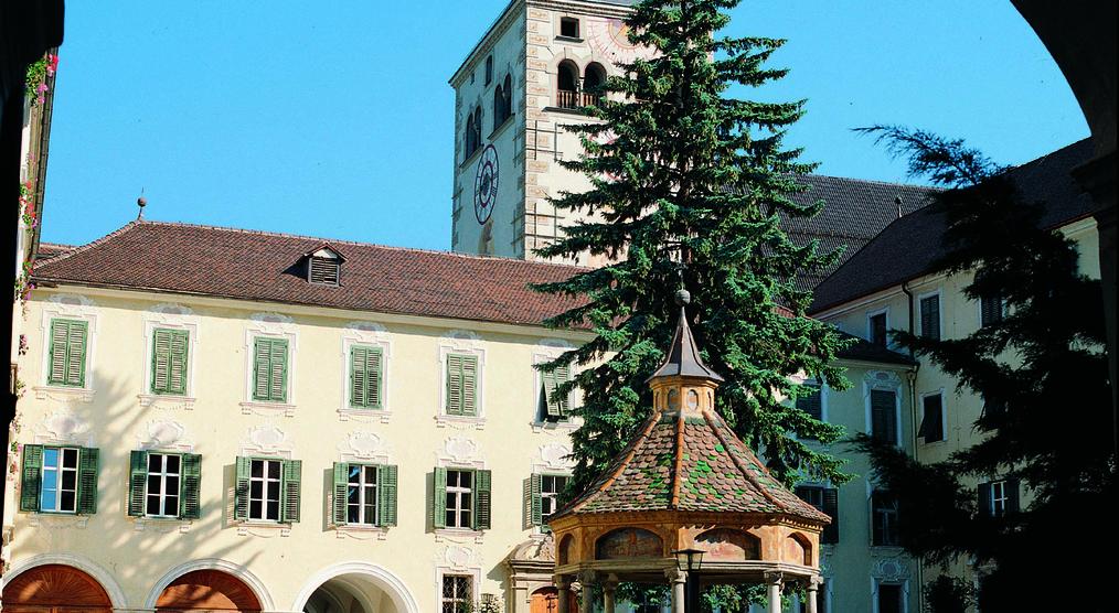 Kloster Neustift Innenanlage