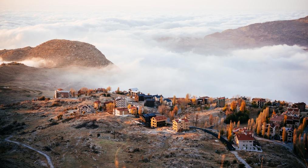 Faraya village in den Bergen